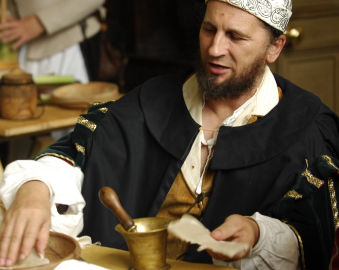 Ian as a 17th Century physician